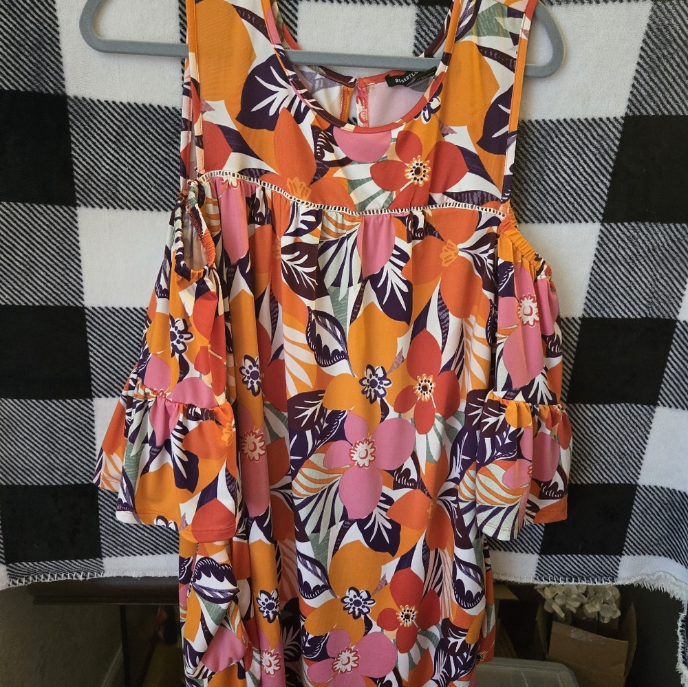Womens Floral Cold-Shoulder Dress in Orange and Pink